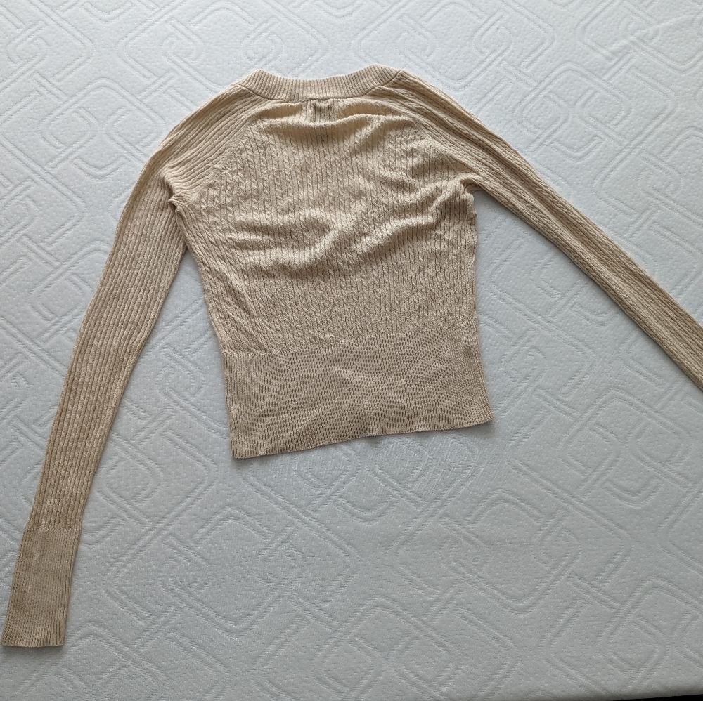 Light sweater - Picture 3 of 3